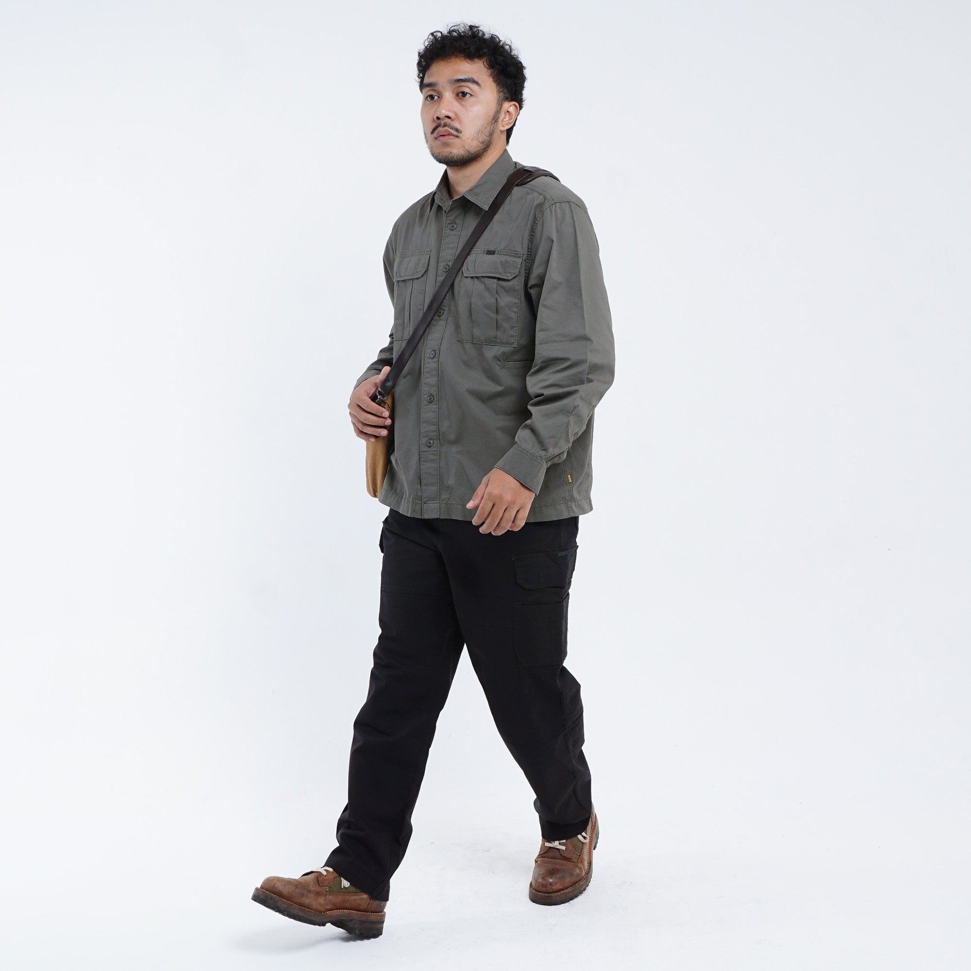 MGee Kemeja Kerja Pria Lengan Panjang Outdoor Camper C038 Green