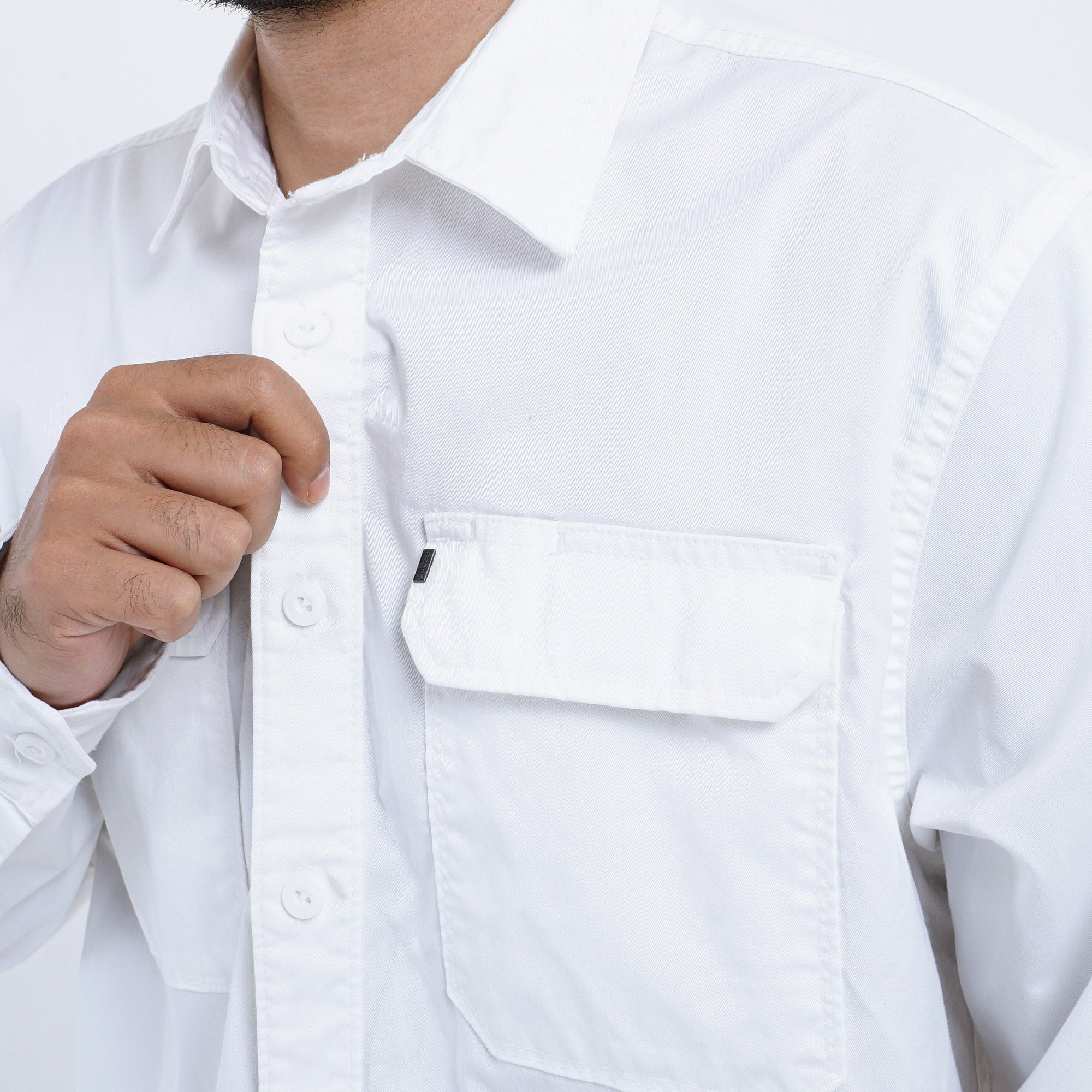 MGee Kemeja Kerja Pria Lengan Panjang Outdoor Camper C040 White