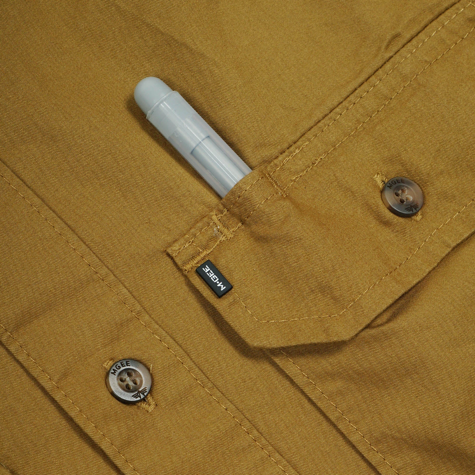 M.Gee Kemeja Pria Lengan Panjang Outdoor Mgee Camper C020 Light Brown