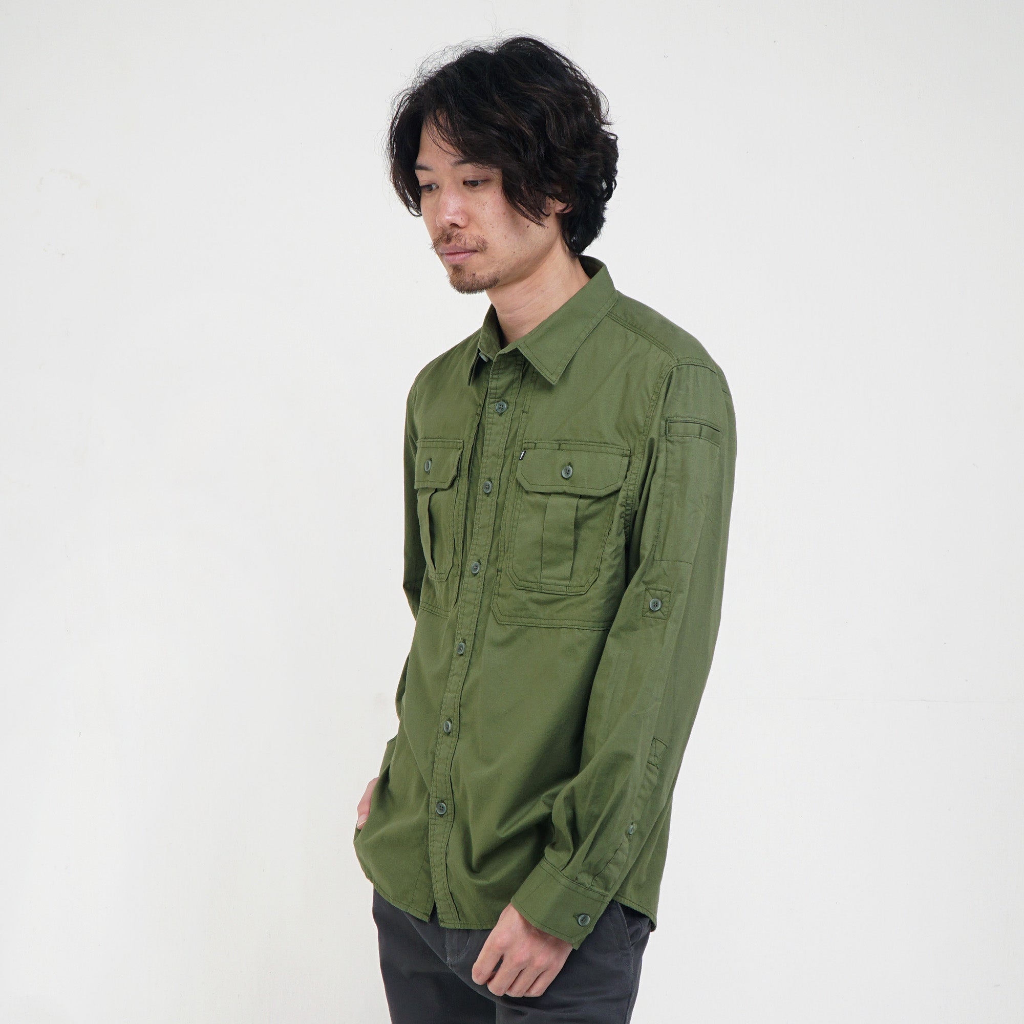 Kemeja Lengan Panjang Gordon C062 Green
