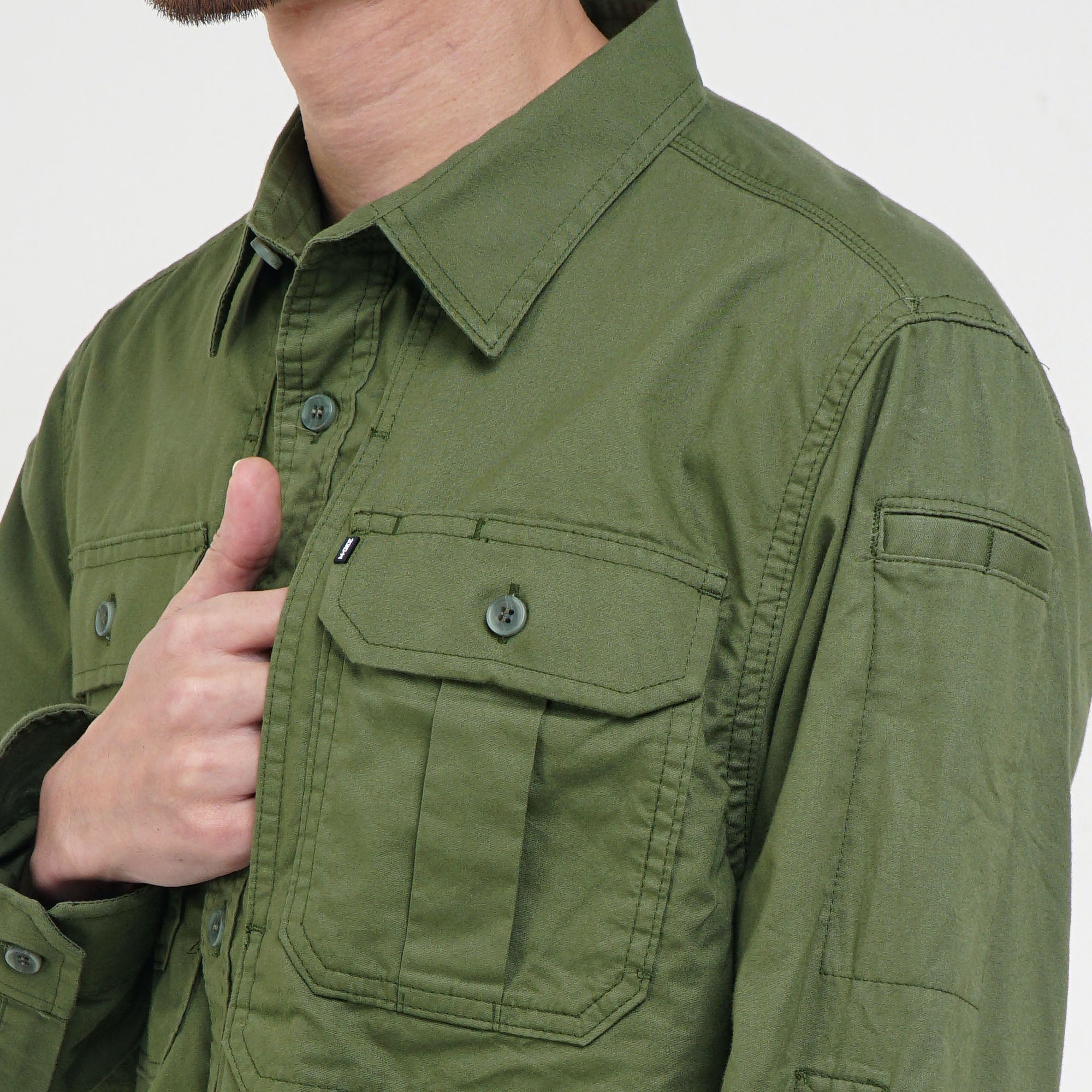 Kemeja Lengan Panjang Gordon C062 Green