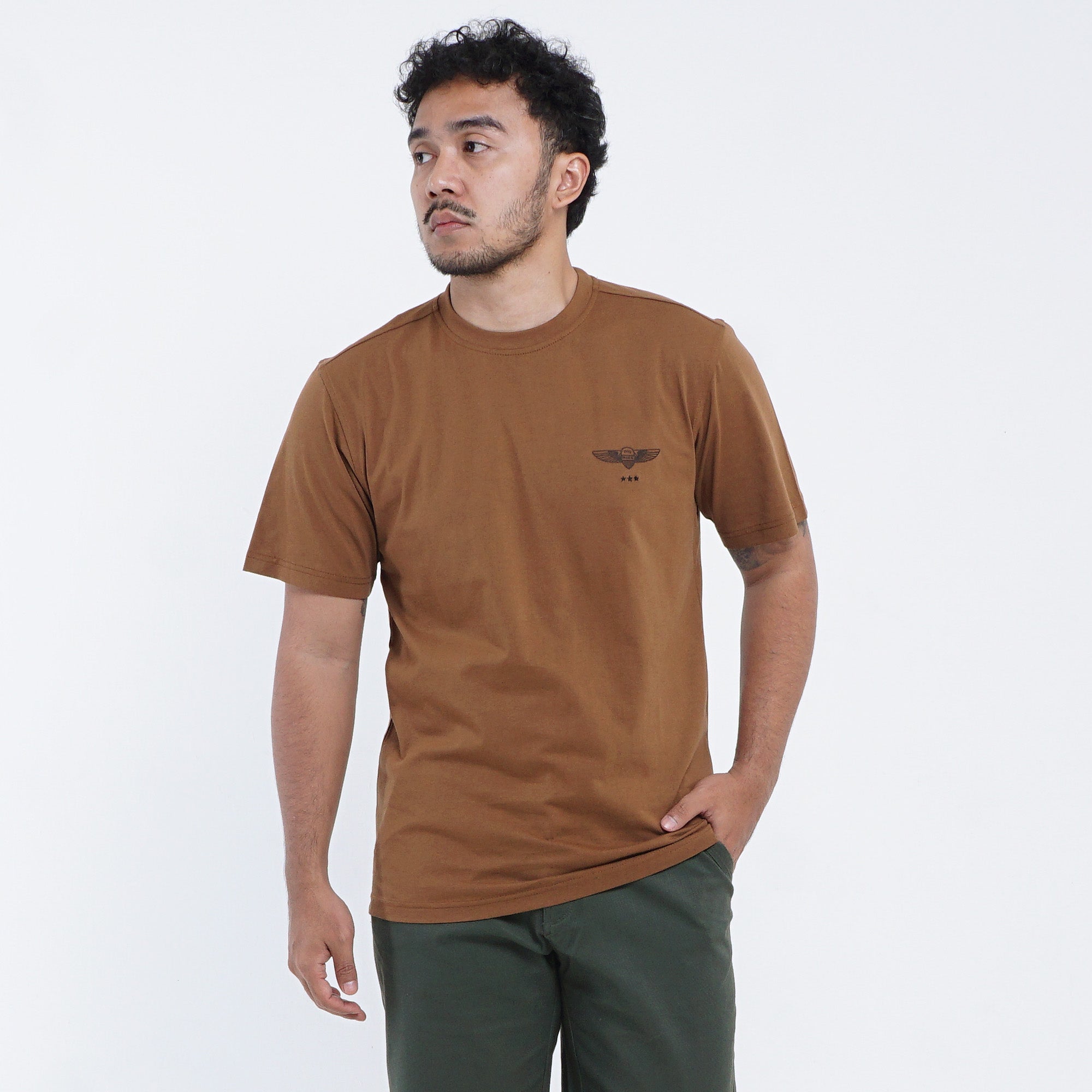 MGee Kaos Pria Lengan Pendek Polos M Gee Oliver C140 Brown