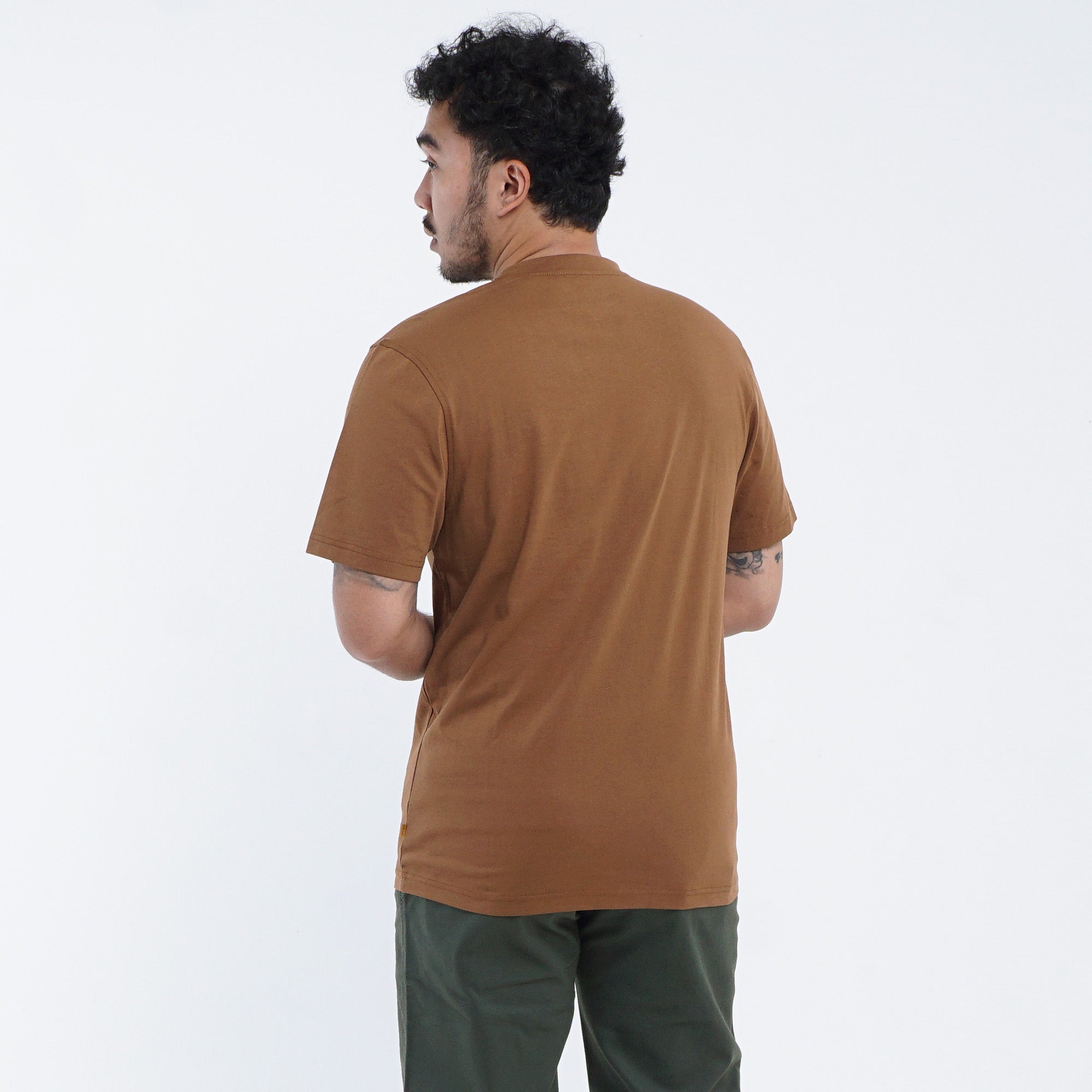 MGee Kaos Pria Lengan Pendek Polos M Gee Oliver C140 Brown