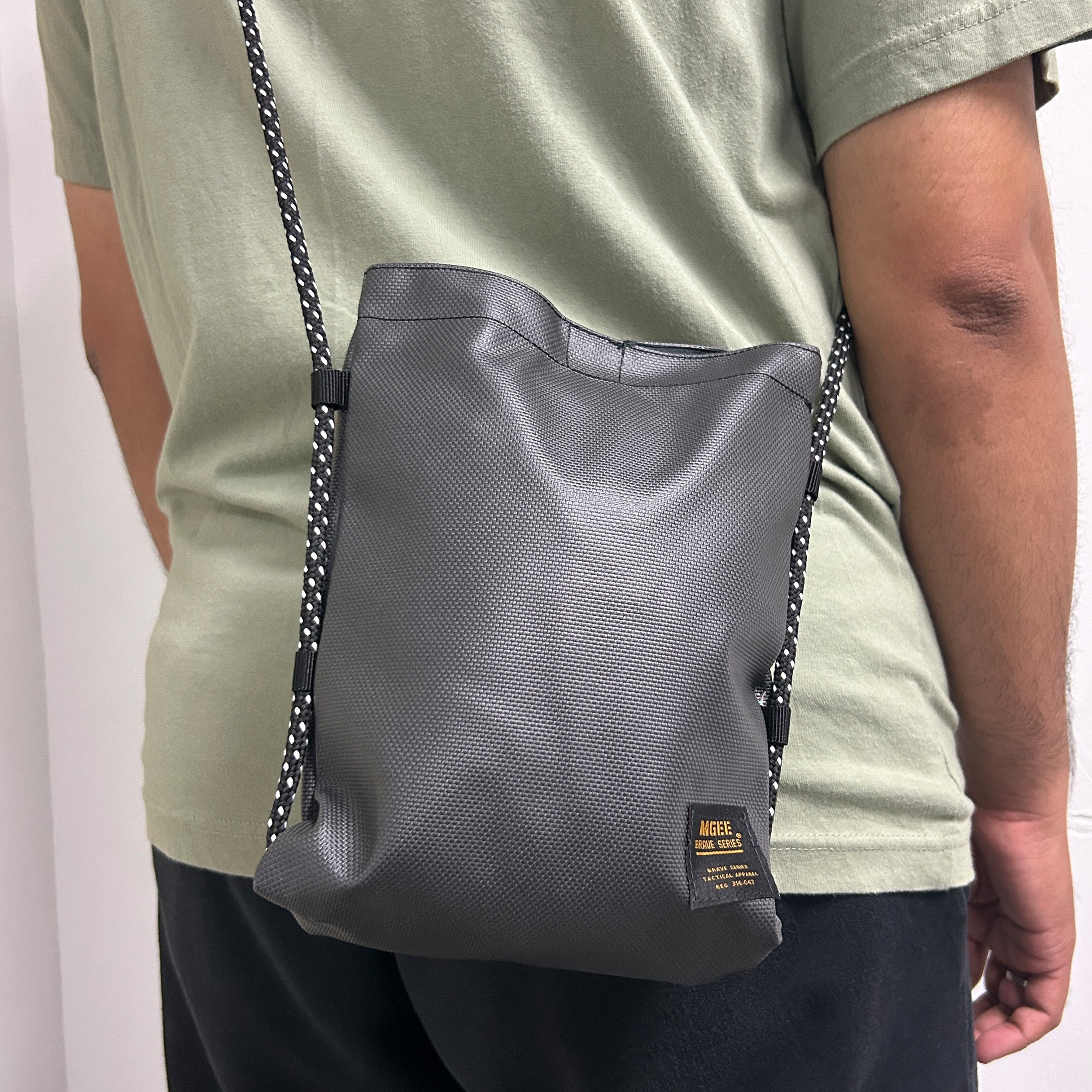 Pouch Bag POUCHBAG C001