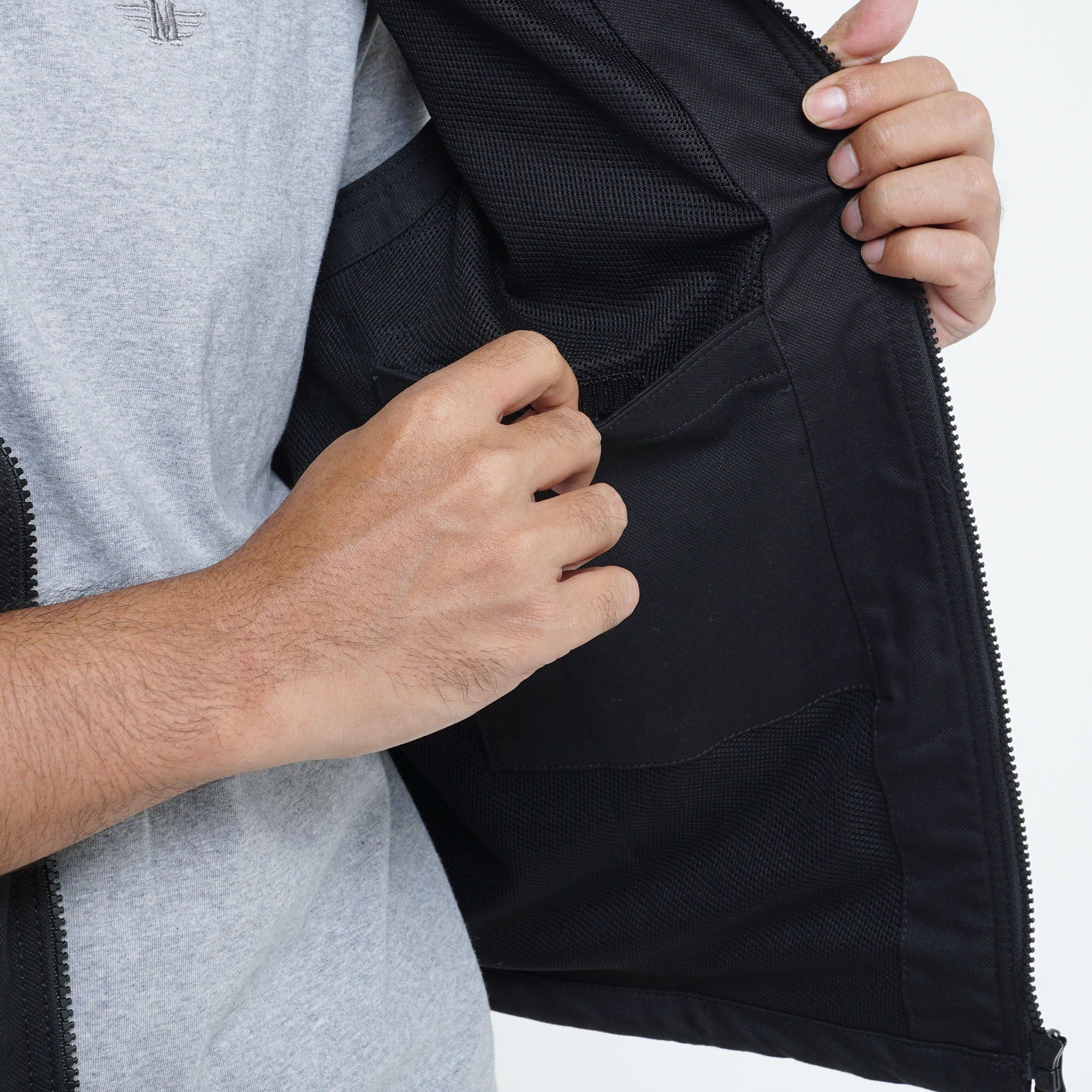 Vest Wazton 01 Black Mgeeworks