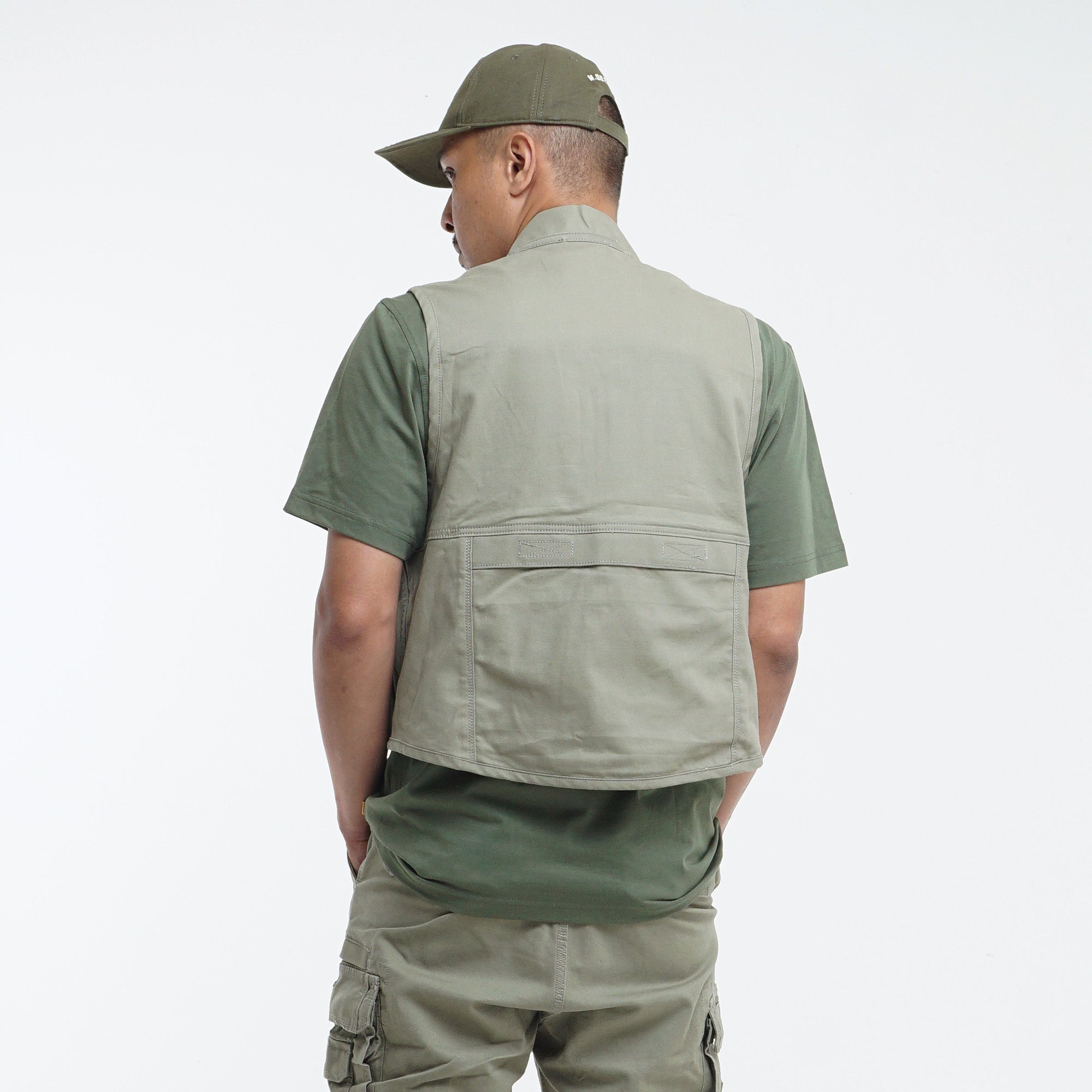 Vest Wild 01 Mgeeworks