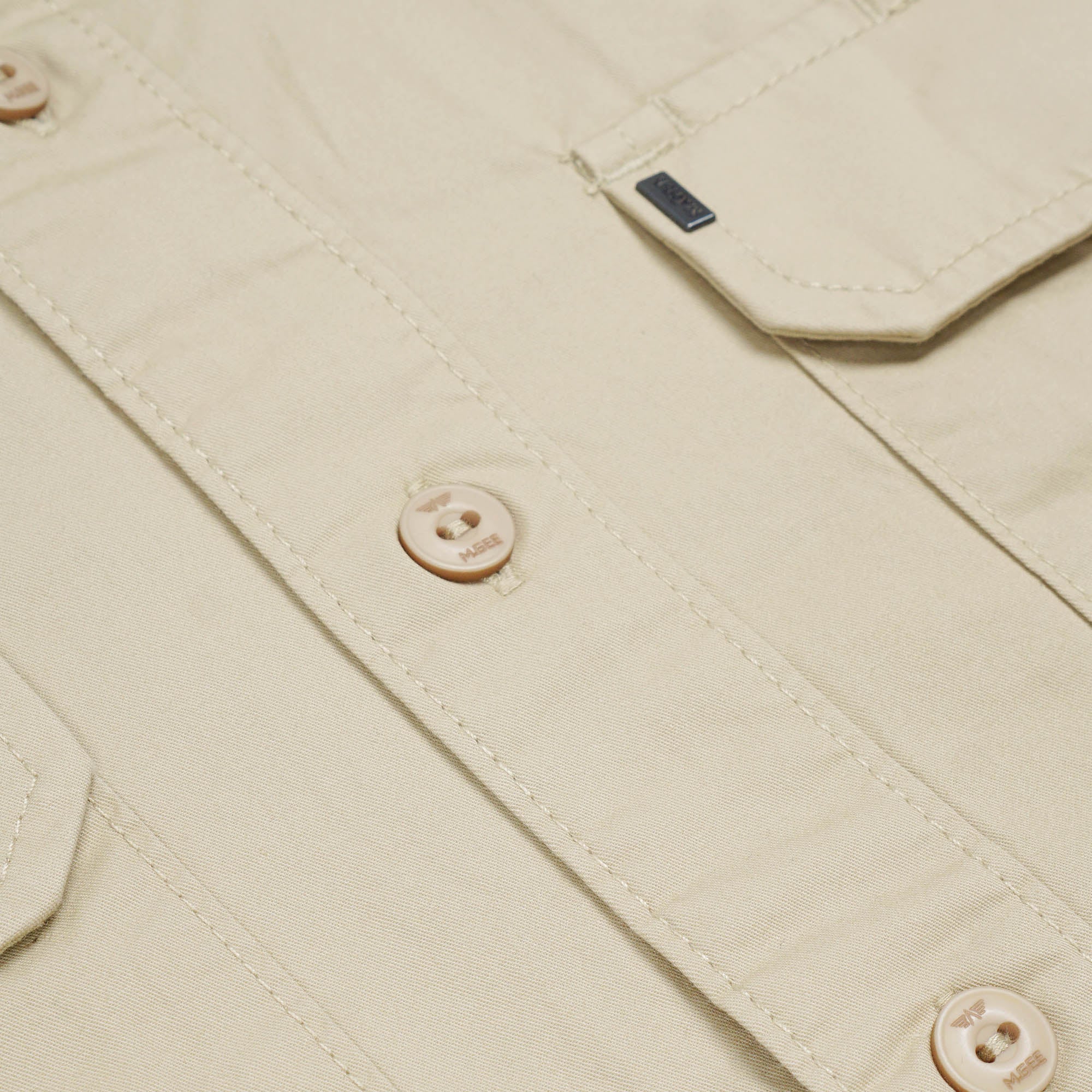 MGee Kemeja Kerja Pria Lengan Panjang Outdoor Camper C037 Cream