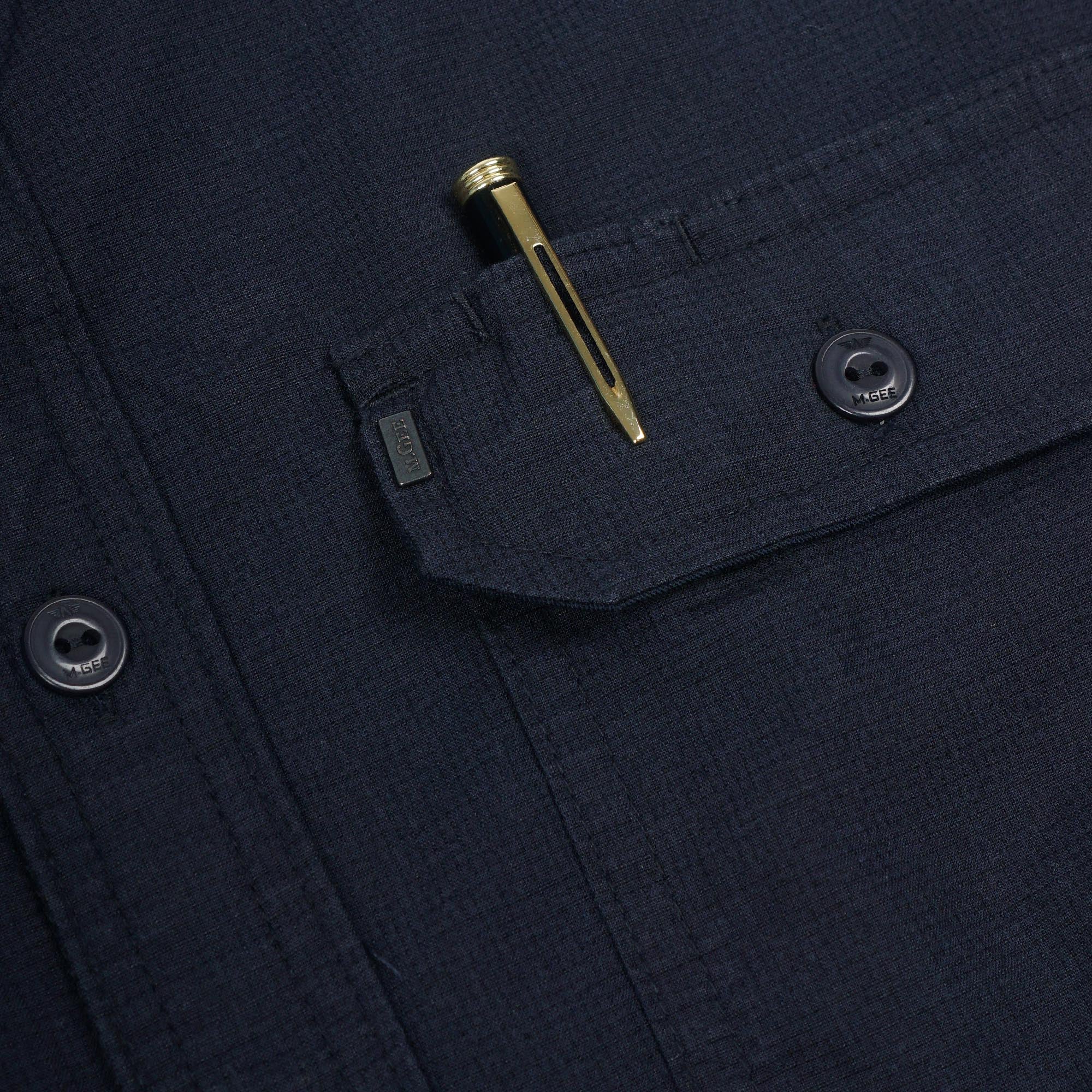 M.Gee Kemeja Pria Lengan Panjang Outdoor Mgee Camper C033 Navy