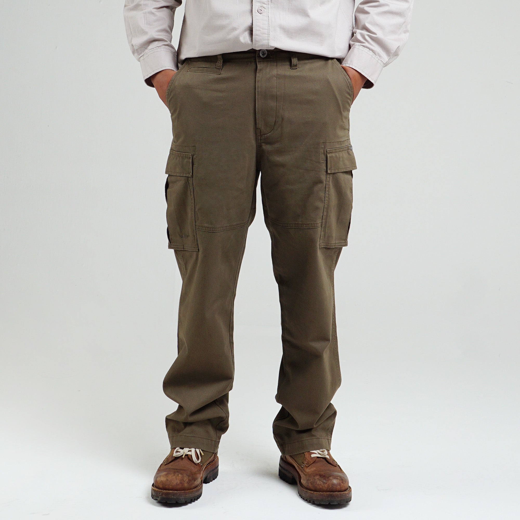 M.Gee Celana Kerja Cargo Panjang Pria GREG C019 Dark Olive