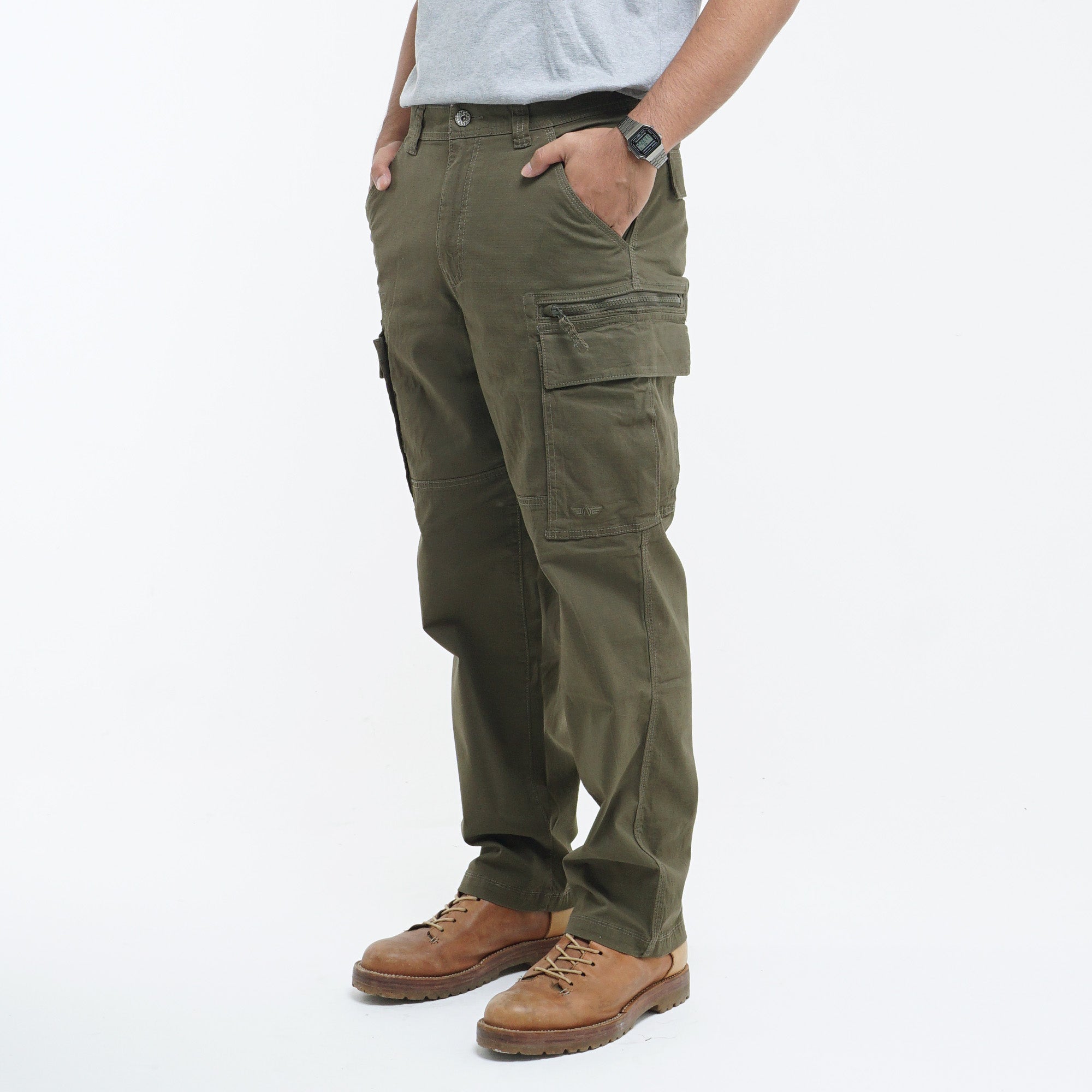 M.Gee Celana Cargo Panjang Pria Mgee Greg C026 Dark Olive