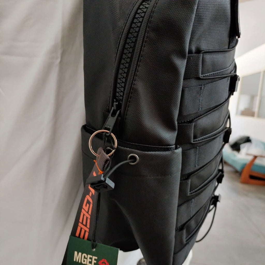 M.GEE Tas Selempang Sling bag Pria Backpack Mgee Original Justin C001 Black