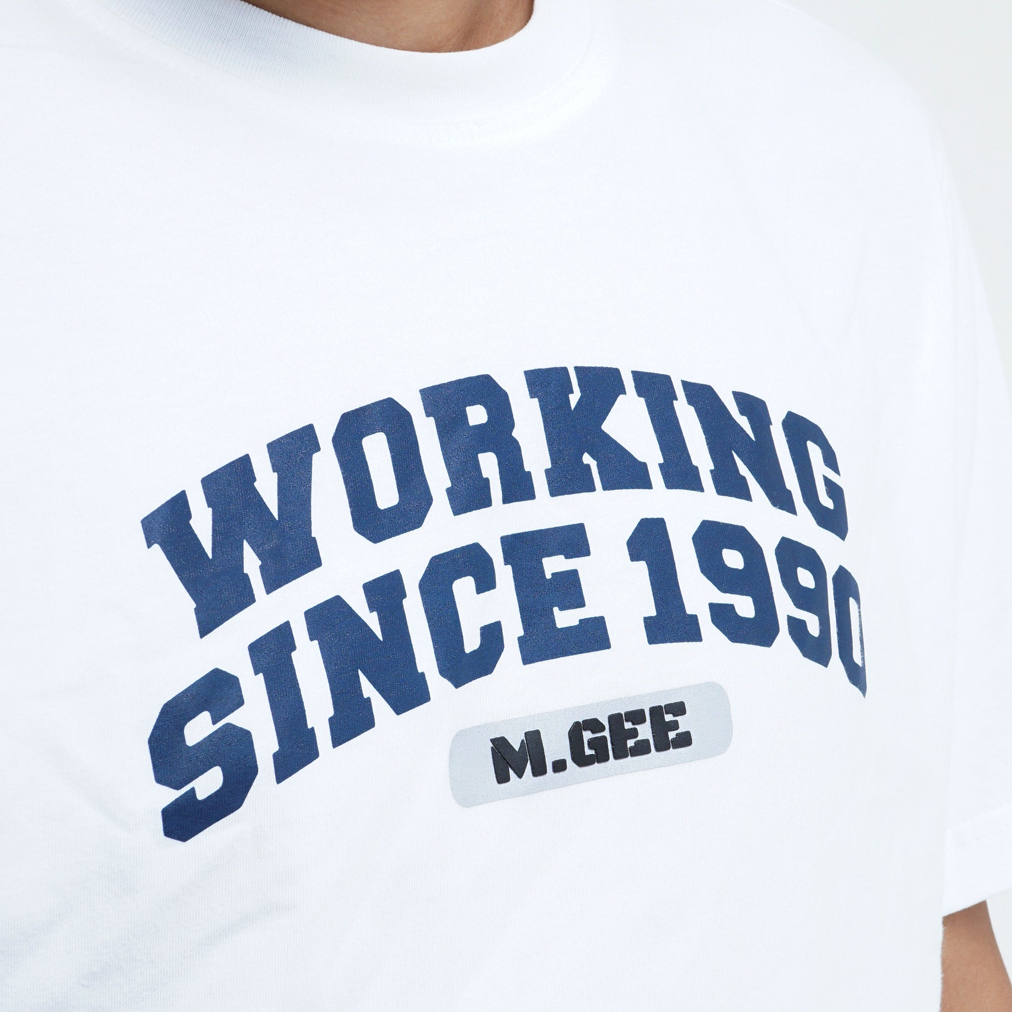 MGee Kaos Polos Pria Lengan Pendek M Gee Original OLIVER C130 White