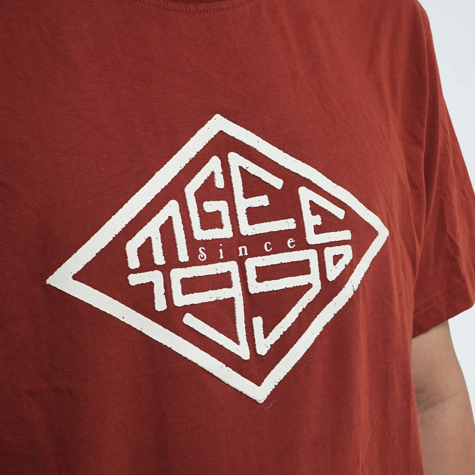 MGee Kaos Polos Pria Lengan Pendek M Gee Original OLIVER C131 Maroon