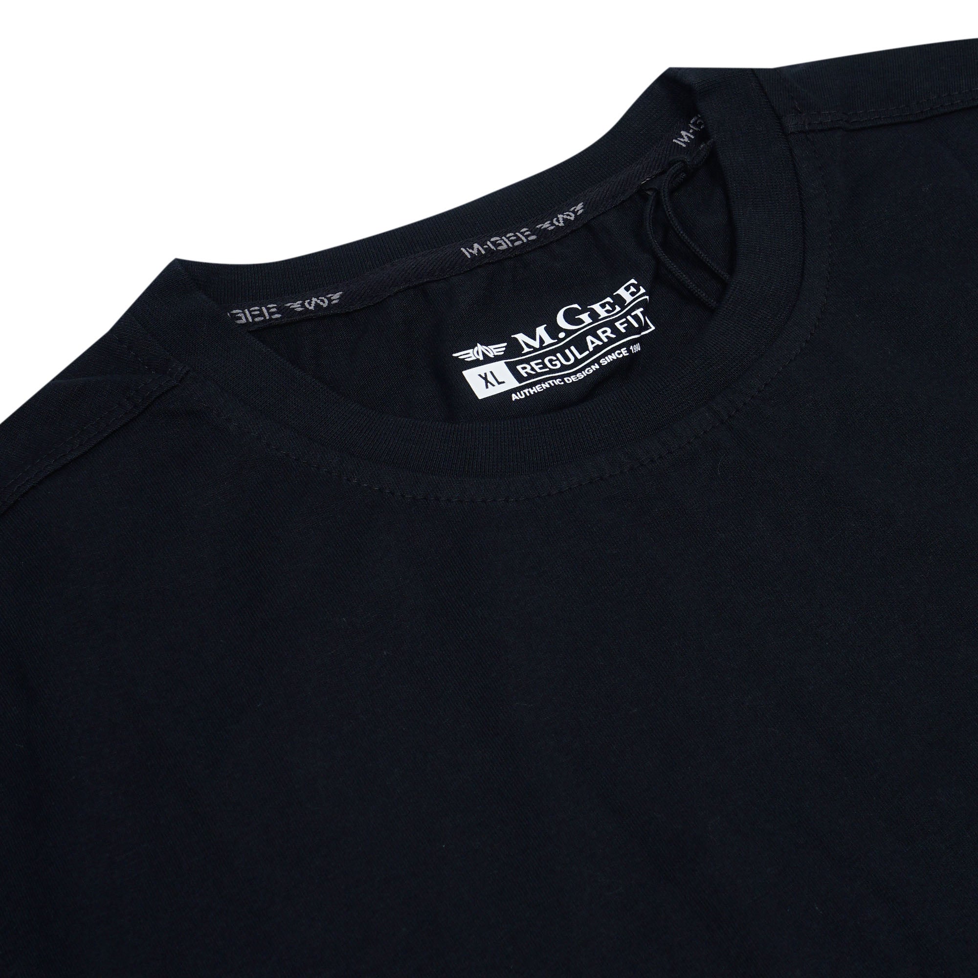 MGee Kaos Pria Lengan Pendek Polos M Gee Oliver C134 Black