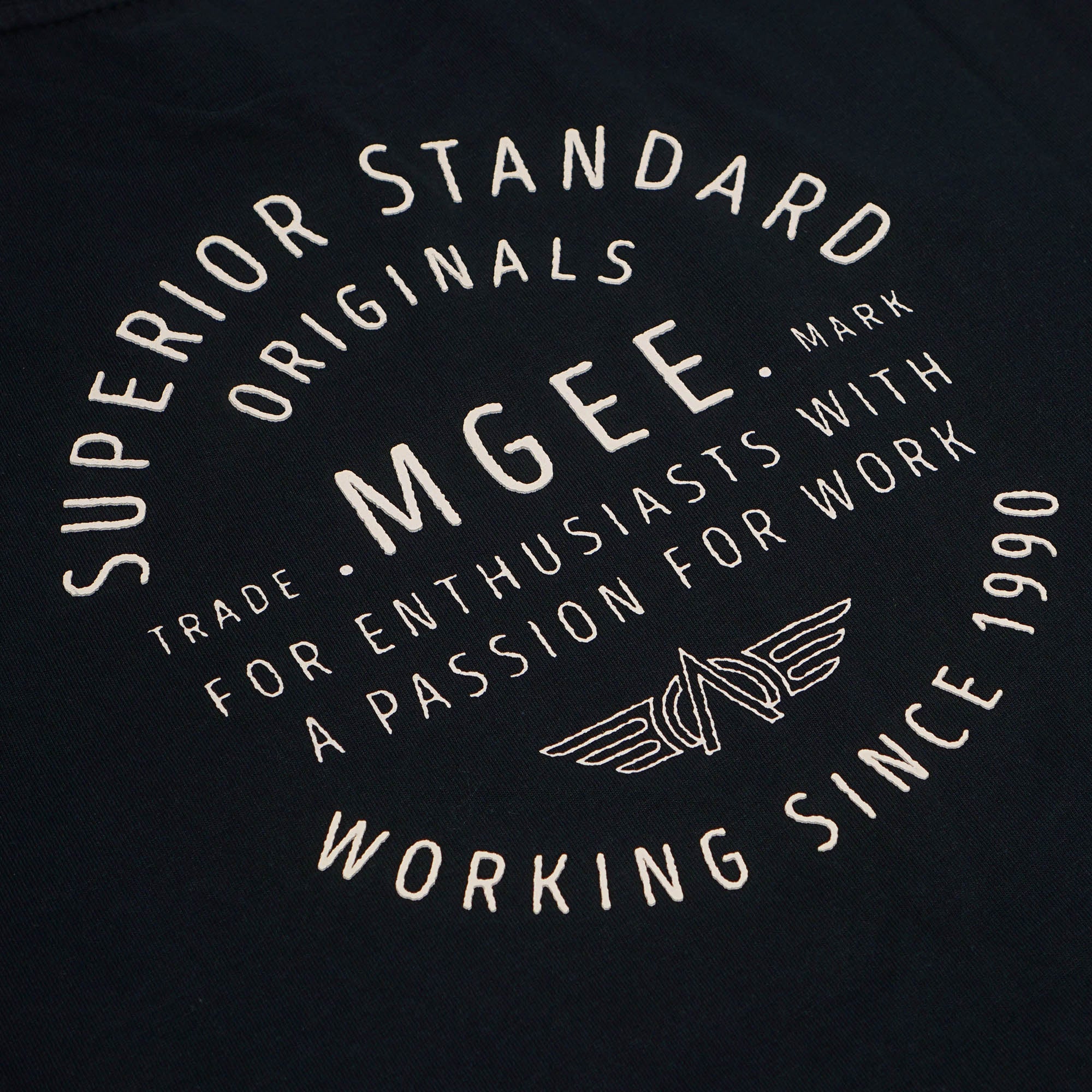 MGee Kaos Pria Lengan Pendek Polos M Gee Oliver C134 Black