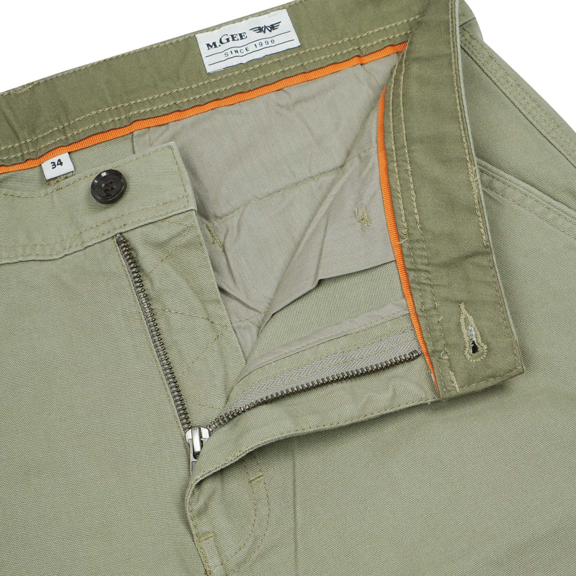 M.Gee Celana Pendek Basic Celana Pendek Pria Rico C004 Olive