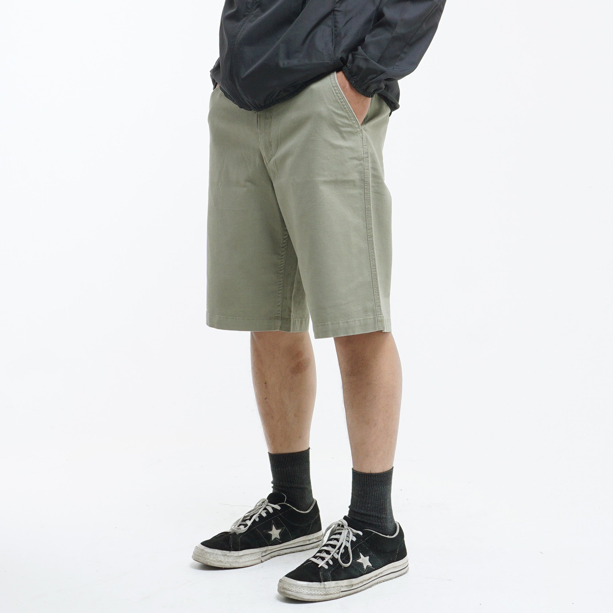 M.Gee Celana Pendek Basic Celana Pendek Pria Rico C004 Olive